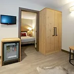 Olimpia Hotel