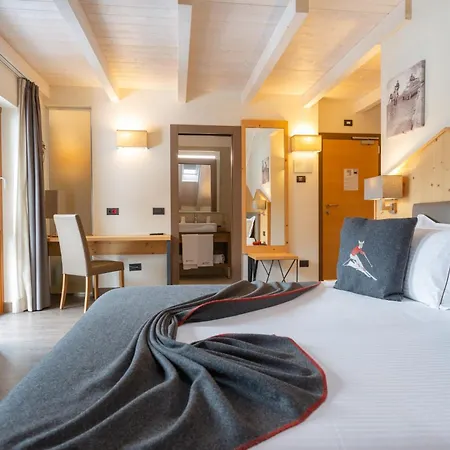 Olimpia Hotel 4*