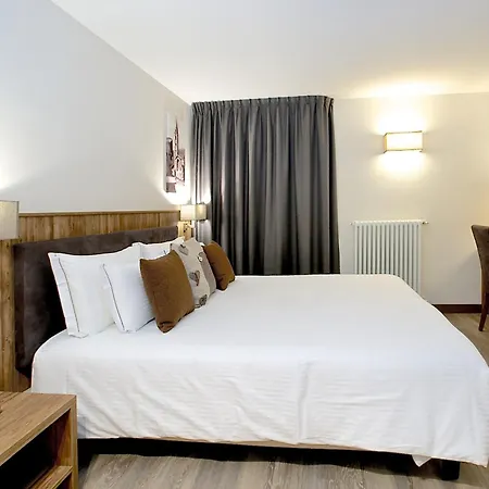Olimpia Hotel 4*