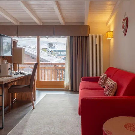 Olimpia Hotel 4*